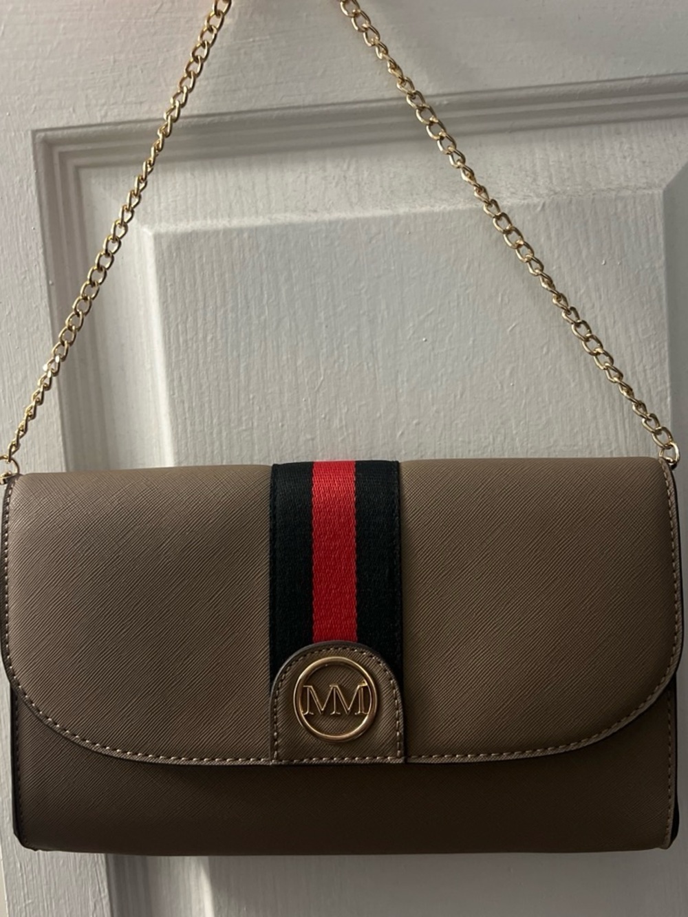 Chain-Shoulder Taupe Shoulder Bag with Red & Black Stripe